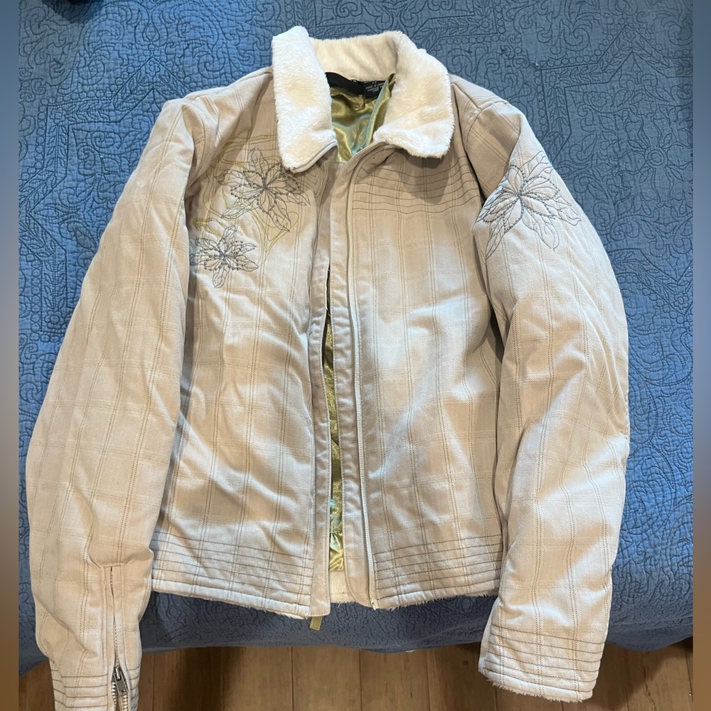 Mountain hardware embroidered bomber jacket